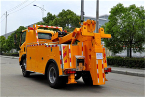 西岗区高速路拖车费